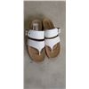 Image 1 : AS NEW CLARKS COLLECTION 8 1/2 SANDLES