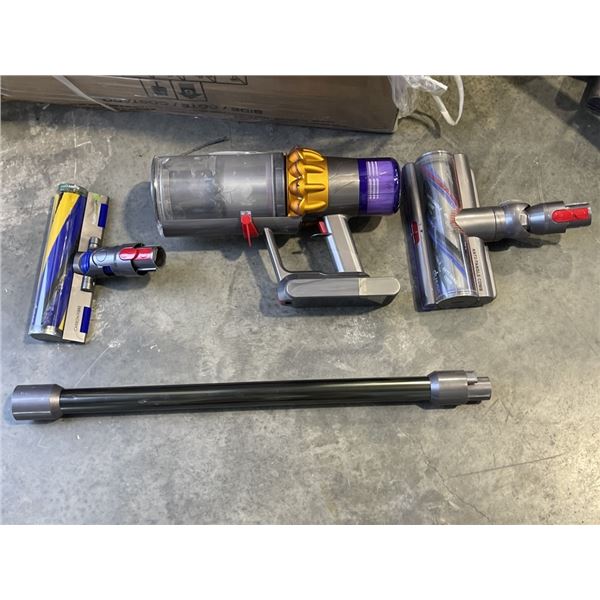 DYSON V15 DETECT CORDLESS STICK VACUUM - TESTED WORKNG, RETAIL $999
