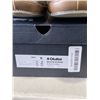 Image 2 : NEW OLUKAI MOLOA SLIPPER DK WOOD / DK WOOD  SIZE MENS 11