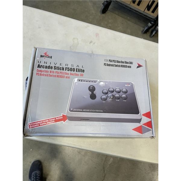 AS NEW ARCADE STICK F500 ELITE