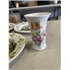 Image 4 : SET OF ANTIQUE GERMAN TERZENBACH PLATES, AND GERMAN VASE AND BOWL