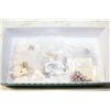 Image 1 : BOX SEWING/CRAFT EMBELLSIHMENTS