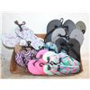 Image 1 : 12 PAIR FLIP FLOP SANDALS MENS WOMANS AND KIDS