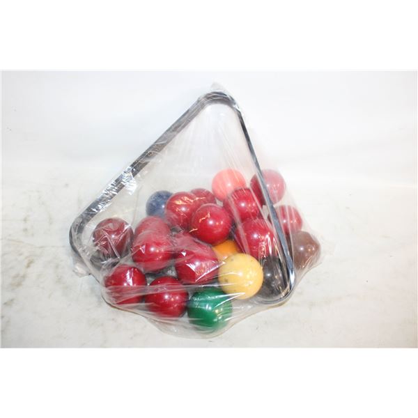 24 VINTAGE SNOOKER BALLS AND TRIANGLE