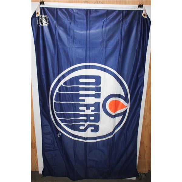 OILERS FLAG- 60" X 36"- MINOR DAMAGE ON END