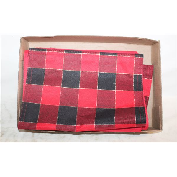 TABLE RUNNERS- 35" X 13"- LOT OF 5