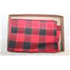 Image 1 : TABLE RUNNERS- 35" X 13"- LOT OF 5