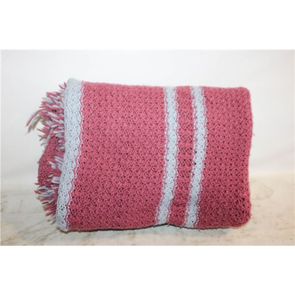VINTAGE KNITTED AFGHAN BLANKET- 60" X 42"