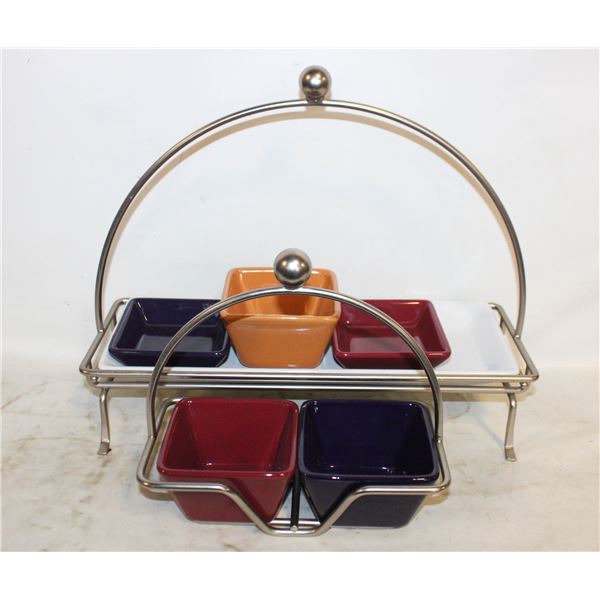 LOT OF SERVING TRAYS