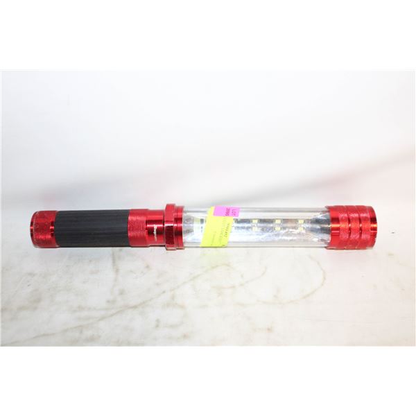 SNAP-ON LED FLASHLIGHT