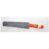 Image 1 : VINTAGE NO.57 CARBORUNDUM BRAND SHARPENING STONE