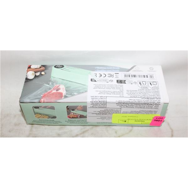 BRAND NEW FOOD VACUUM SEALER