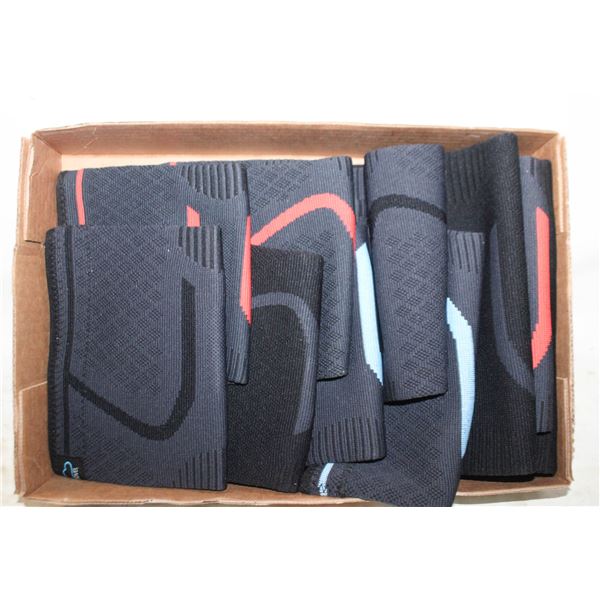 FLAT OF ASSORTED KNEE BRACES