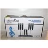 Image 1 : 8 WIRELESS MICROPHONES UNUSED