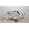 Image 1 : ANTLER WINE BOTTLE HOLDER