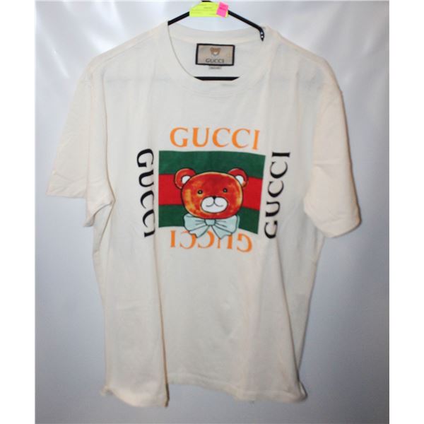 GUCCI KAI COLLECTION T-SHIRT FEATURING