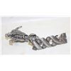 Image 1 : SEAGULL PUPPY BROOCH; JEANS FOR GENES BROOCH