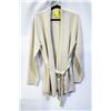 Image 1 : COMO VINTAGE WOMENS CARDIGAN WITH BELT WHITE SZ LG