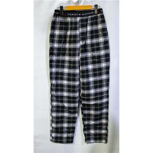 TOMMY HILFIGER FLANNEL SLEEPWEAR PANTS SIZE SMALL