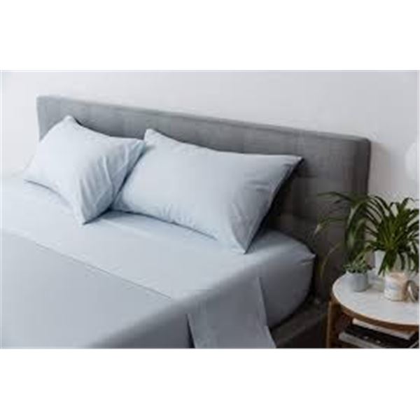 BRAND NEW 4 PIECE MOLECULE SHEET SET KING SIZE