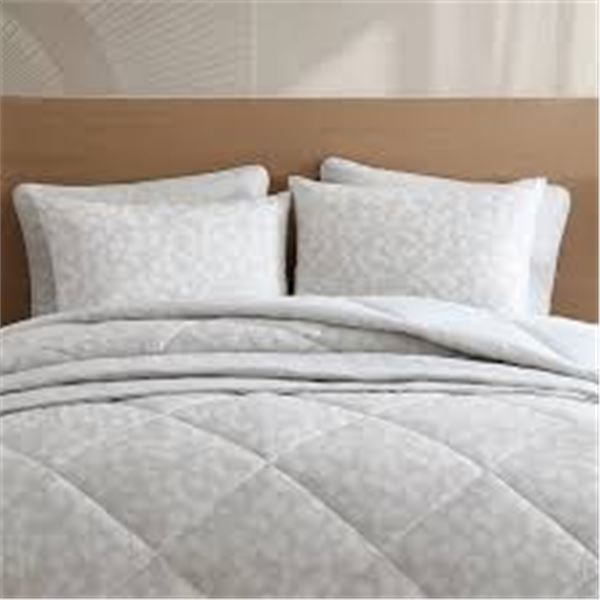 6 PIECE JENNIFER ADAMS COMFORTER SET KING SIZE