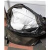 Image 1 : 4 PACK OF BEAUTYREST FEATHER PILLOWS QUEEN SIZE