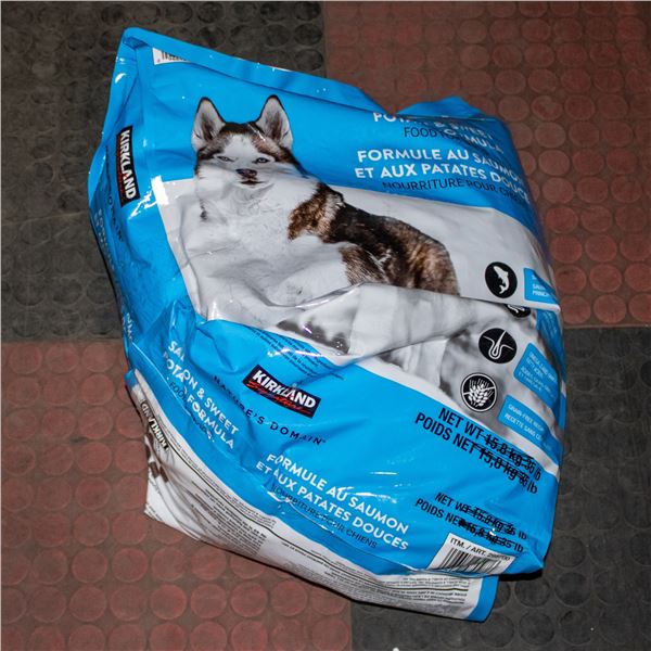 BAG OF KIRKLAND NATURE'S DOMAIN DRY DOG FOOD