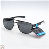 Image 1 : PAIR OF FOSTER GRANT SUNGLASSES