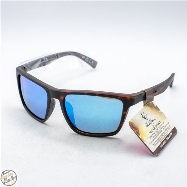 PAIR OF FOSTER GRANT SUNGLASSES