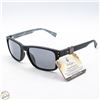 Image 1 : PAIR OF FOSTER GRANT SUNGLASSES