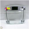 Image 1 : TAYLOR GLASS DIGITAL SCALE WITH WEIGHT TRACKING