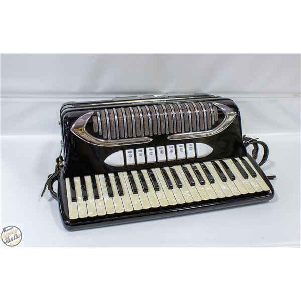 VINTAGE TONELLI ACCORDIAN WITH CASE