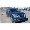 Image 7 : 2014 NISSAN PATHFINDER PLATINUM