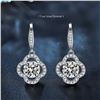 Image 1 : 2 CT GRA CERTIFIED CLOVER STYLE ROUND BRILLIANT