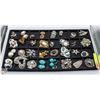 Image 1 : VINTAGE LOT OF JEWERLY