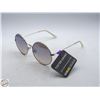 Image 1 : PAIR OF SUNGLASSES