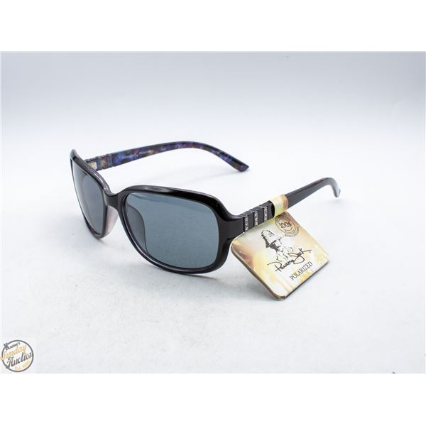PAIR OF SUNGLASSES