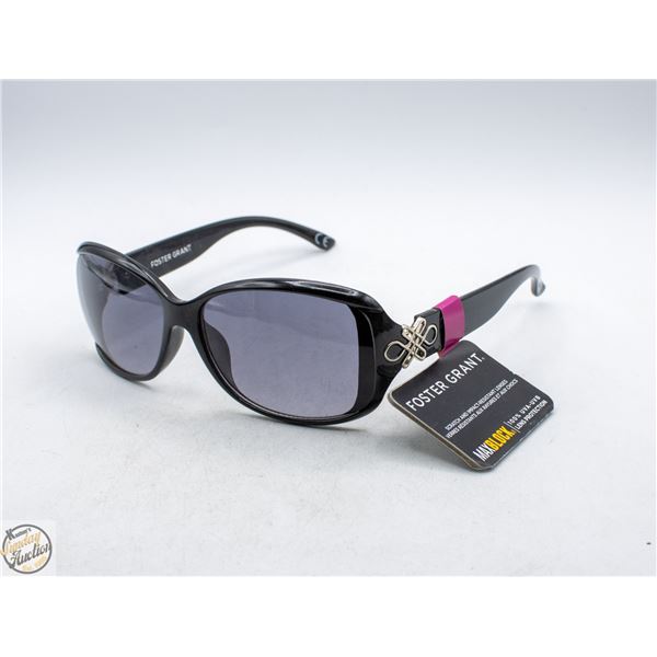 PAIR OF SUNGLASSES