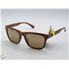 Image 1 : PAIR OF SUNGLASSES