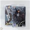 Image 1 : VINTAGE 2004 ELVIS PRESLEY MCFARLANE FIGURE