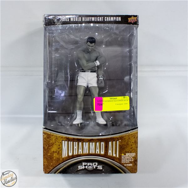 2009 MUHAMMAD ALI UPPER DECK FIGURE