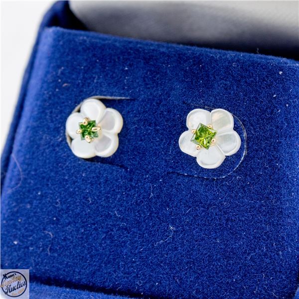 #4421-NATURAL DIAMONDS WEIGHING 0.13 CT ROUND