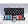 Image 1 : NEW 500 CHIPS POKER SET 11.5G NEW 2 DECKS, 5 DICE,