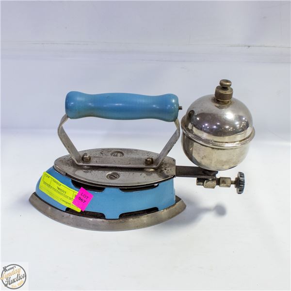 ANTIQUE COLEMAN GAS IRON