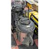 Image 1 : X-PERT 11.5 GALLON SHOP VAC WITH HOSE