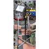 Image 1 : HALOGEN LIGHT ON STAND 500W MAX