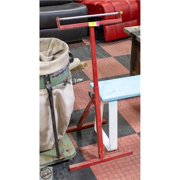 PIPE ROLLING STAND