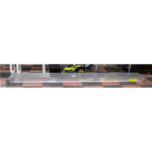 STURDY LADDER INC. - "THE HERCULES" SURELOCK