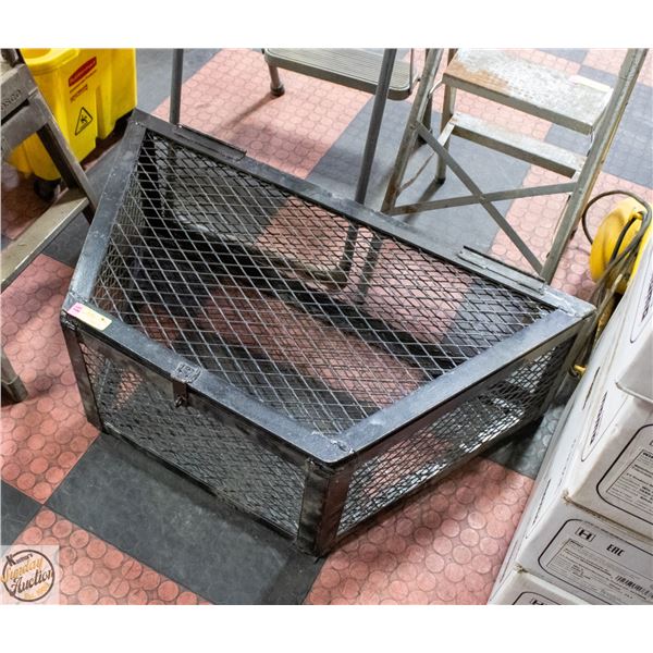 BLACK CARGO BASKET H-13.5" W-19.5" L-38.5"