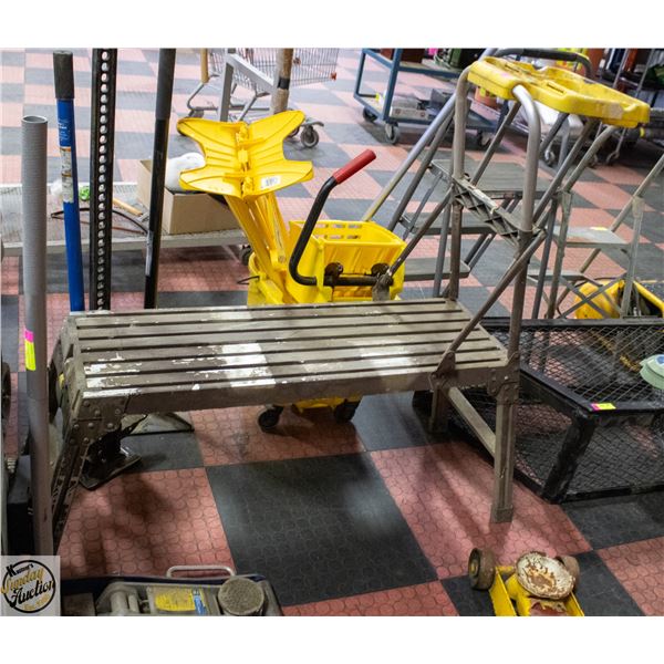 COSCO PAINTERS STEP BENCH
